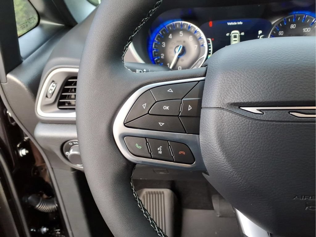 New 2027 Chrysler Pacifica LX FWD image 20