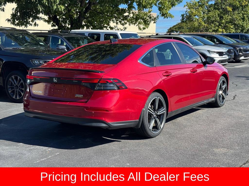 Used 2023 Honda Accord Sport image 3