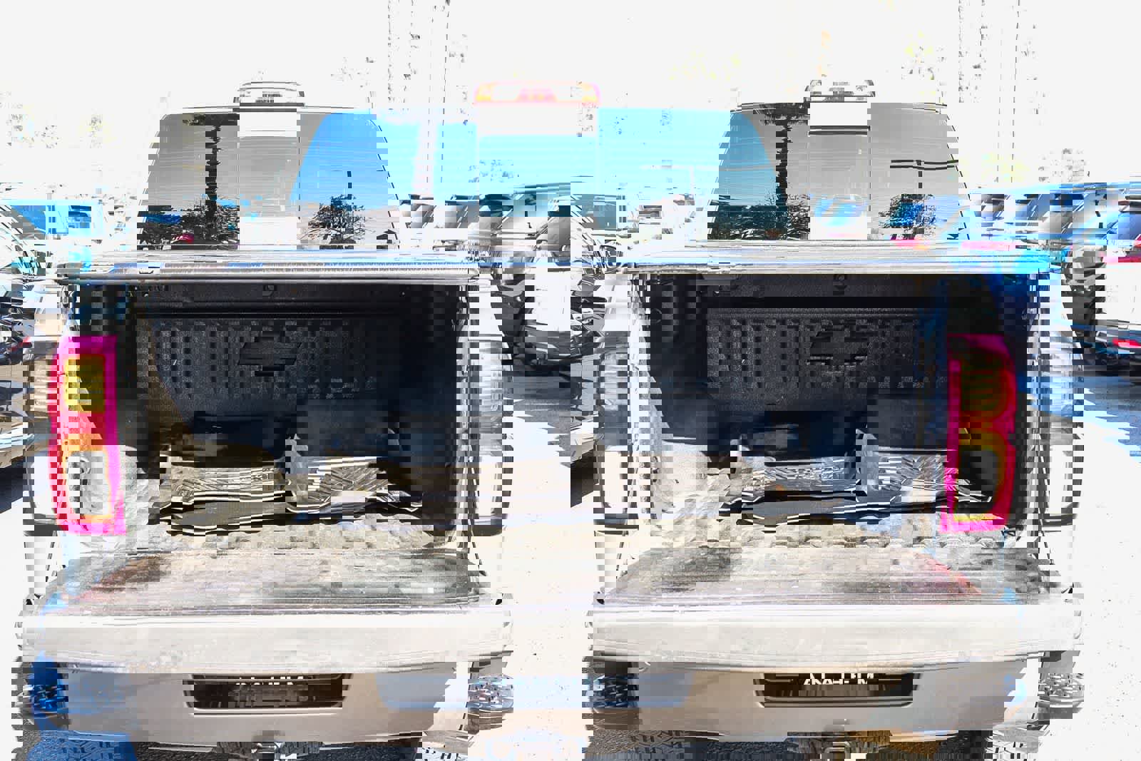 Used 2017 Chevrolet Silverado 1500 High Country image 29