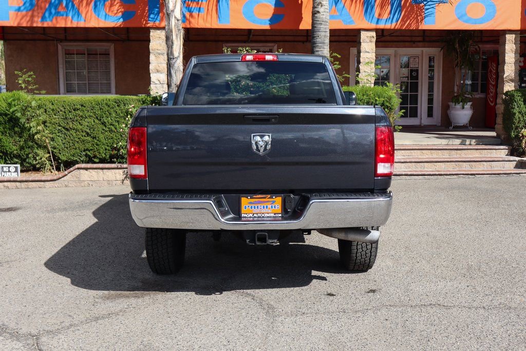 Used 2015 RAM 3500 Tradesman w/ Chrome Appearance Group AWD/4WD image 7