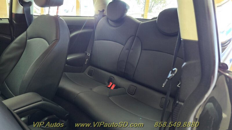 Used 2011 MINI Cooper S FWD image 22