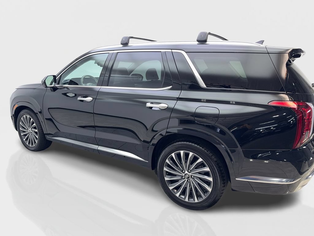 Used 2023 Hyundai Palisade Calligraphy w/ Cargo Package AWD/4WD image 13