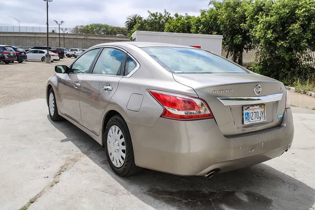 Used 2013 Nissan Altima 2.5 S image 7