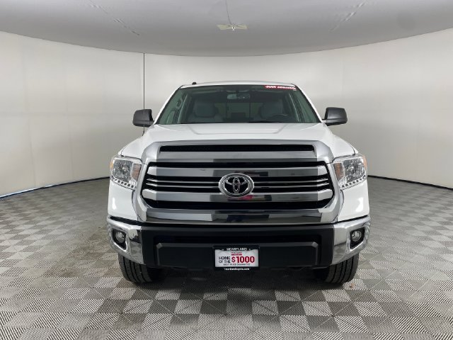 Used 2017 Toyota Tundra SR5 w/ TRD Off Road Package AWD/4WD image 25