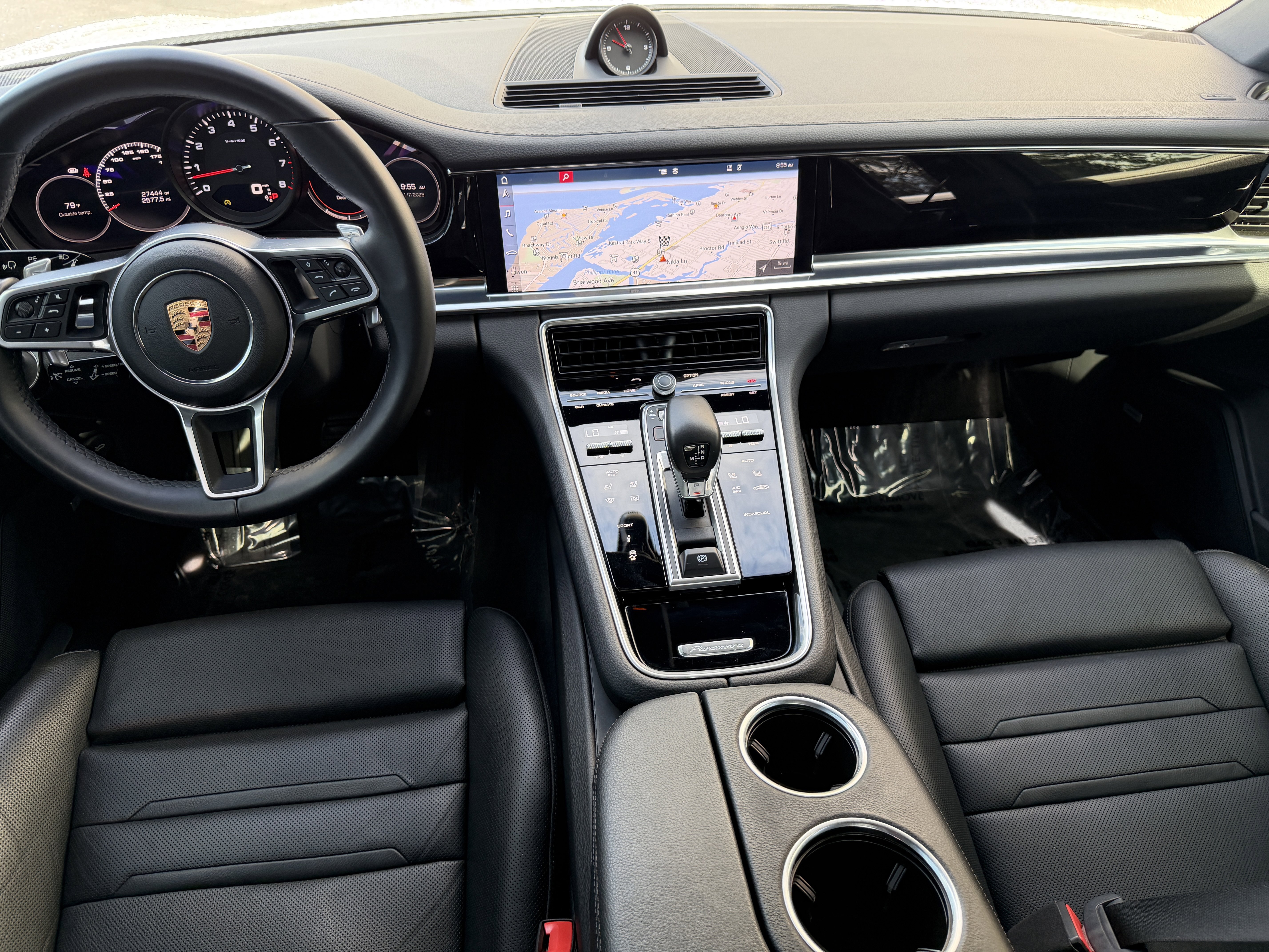 Certified 2020 Porsche Panamera image 20