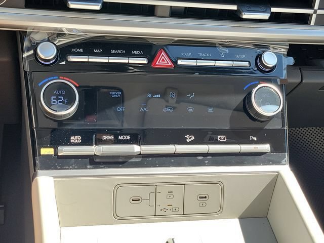 New 2026 Hyundai Santa Fe SE FWD image 11