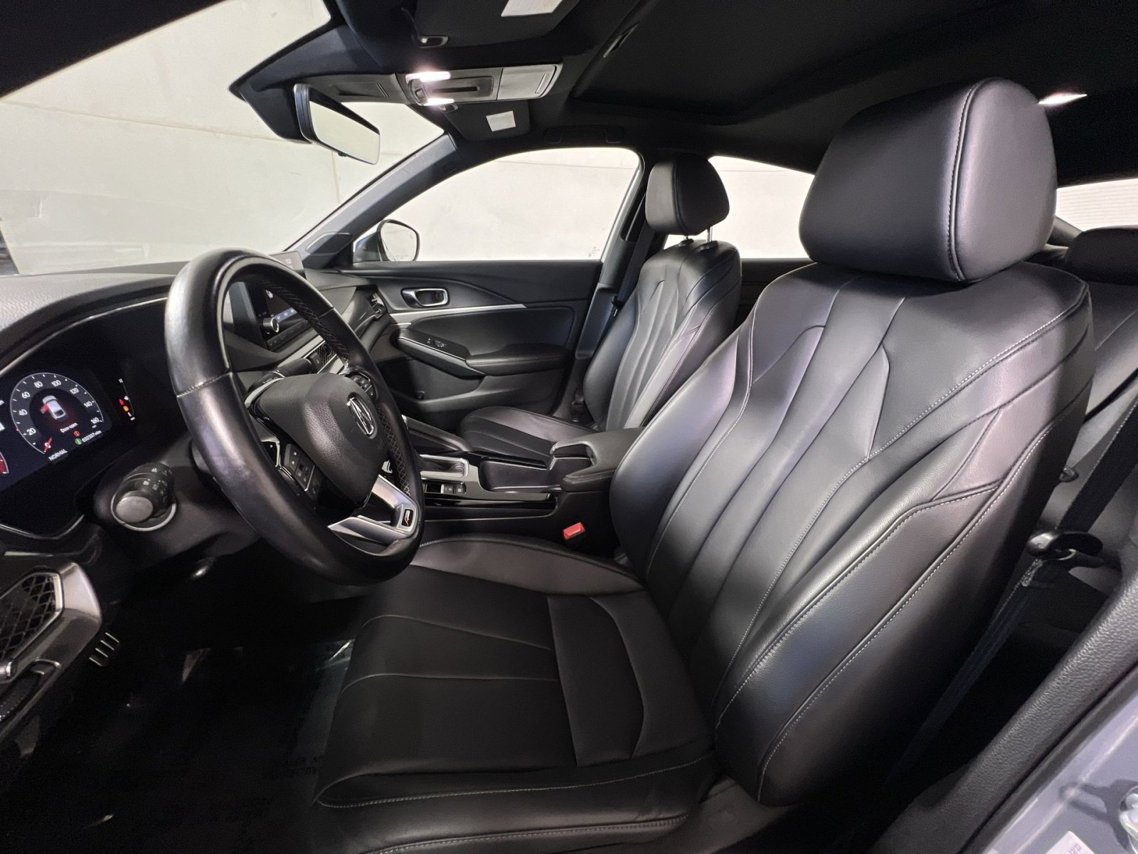 Used 2023 Acura Integra A-Spec image 11