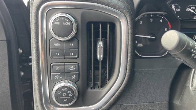 Used 2022 GMC Sierra 2500 SLT image 12