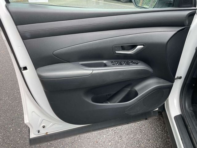 Used 2025 Hyundai Tucson SE AWD/4WD image 18