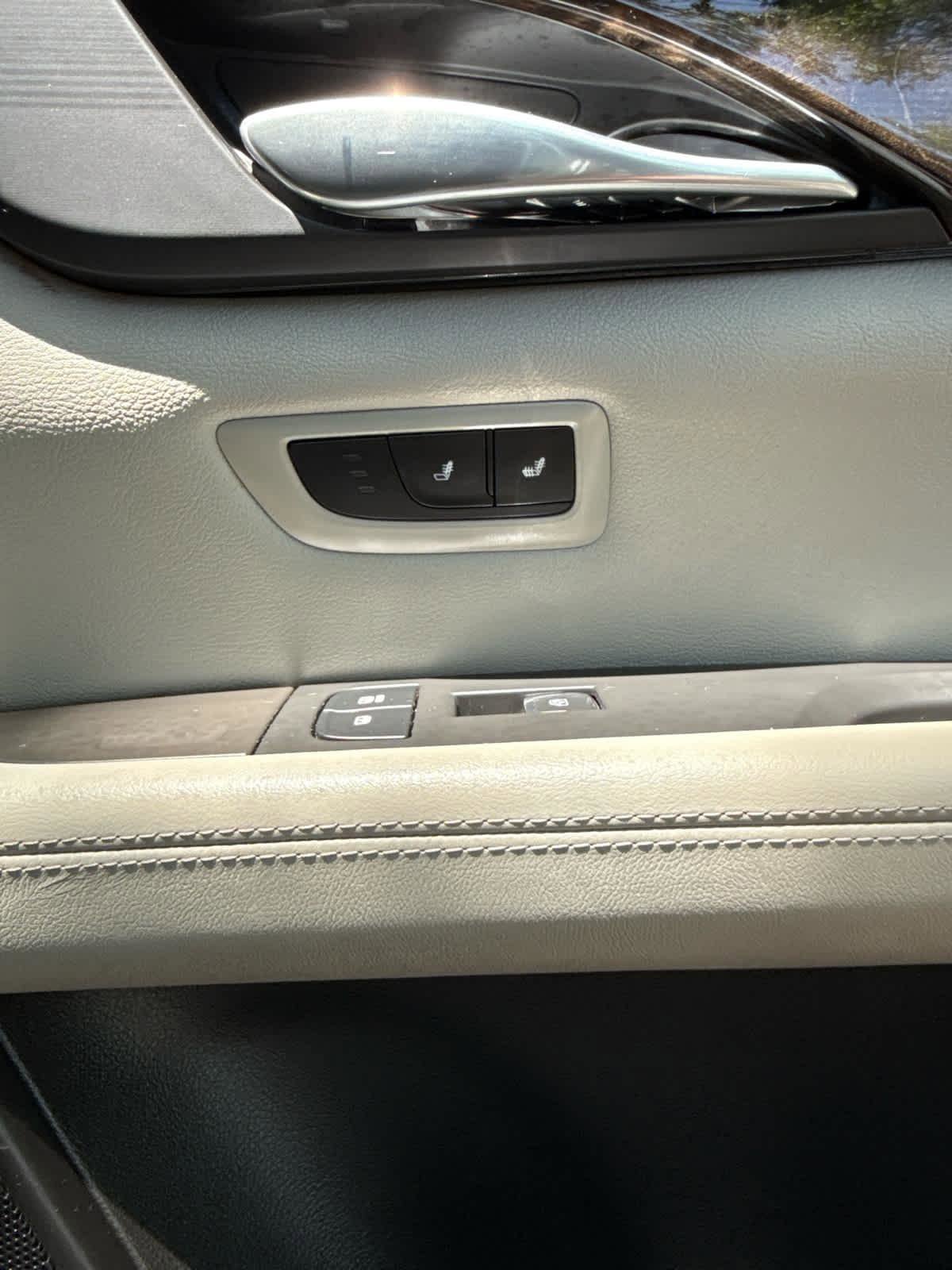 Used 2018 Cadillac CT6 Premium Luxury w/ Super Cruise Package image 17