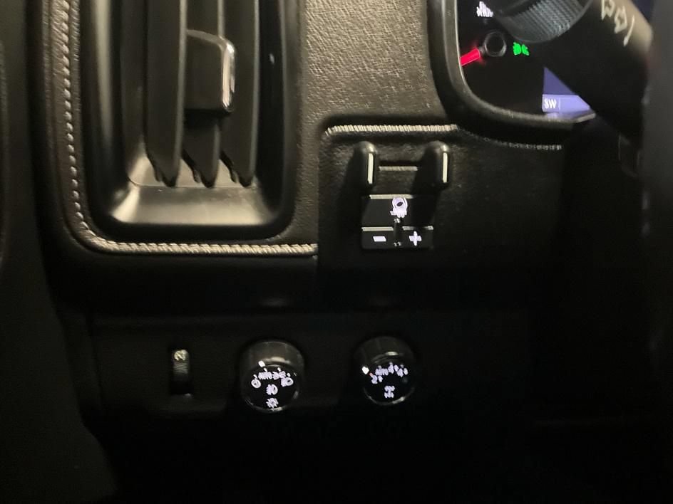 Used 2019 GMC Canyon SLT w/ Driver Alert Package AWD/4WD image 25