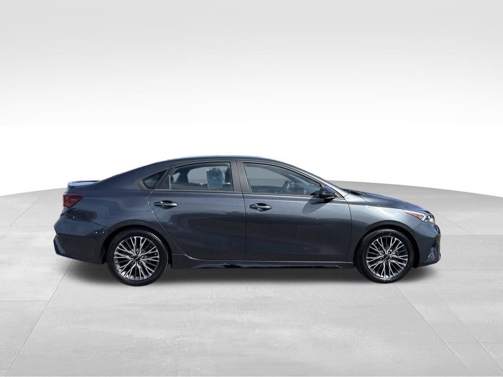 Certified 2023 Kia Forte GT-Line w/ GT-Line Technology Package FWD image 6