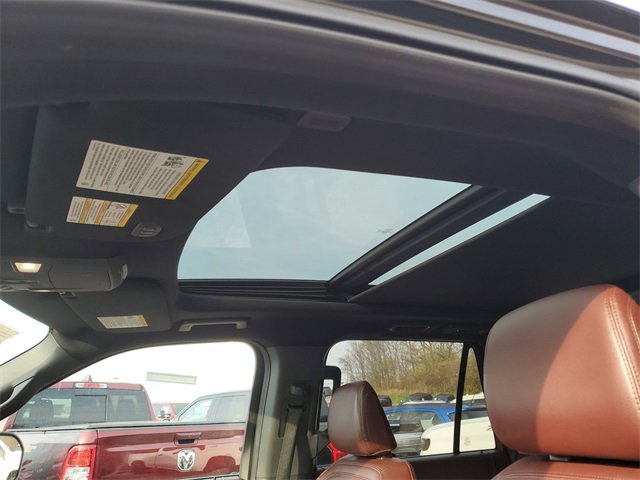 Used 2022 Ford Expedition Limited image 27