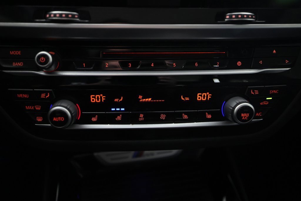 Used 2018 BMW X3 M40i image 29