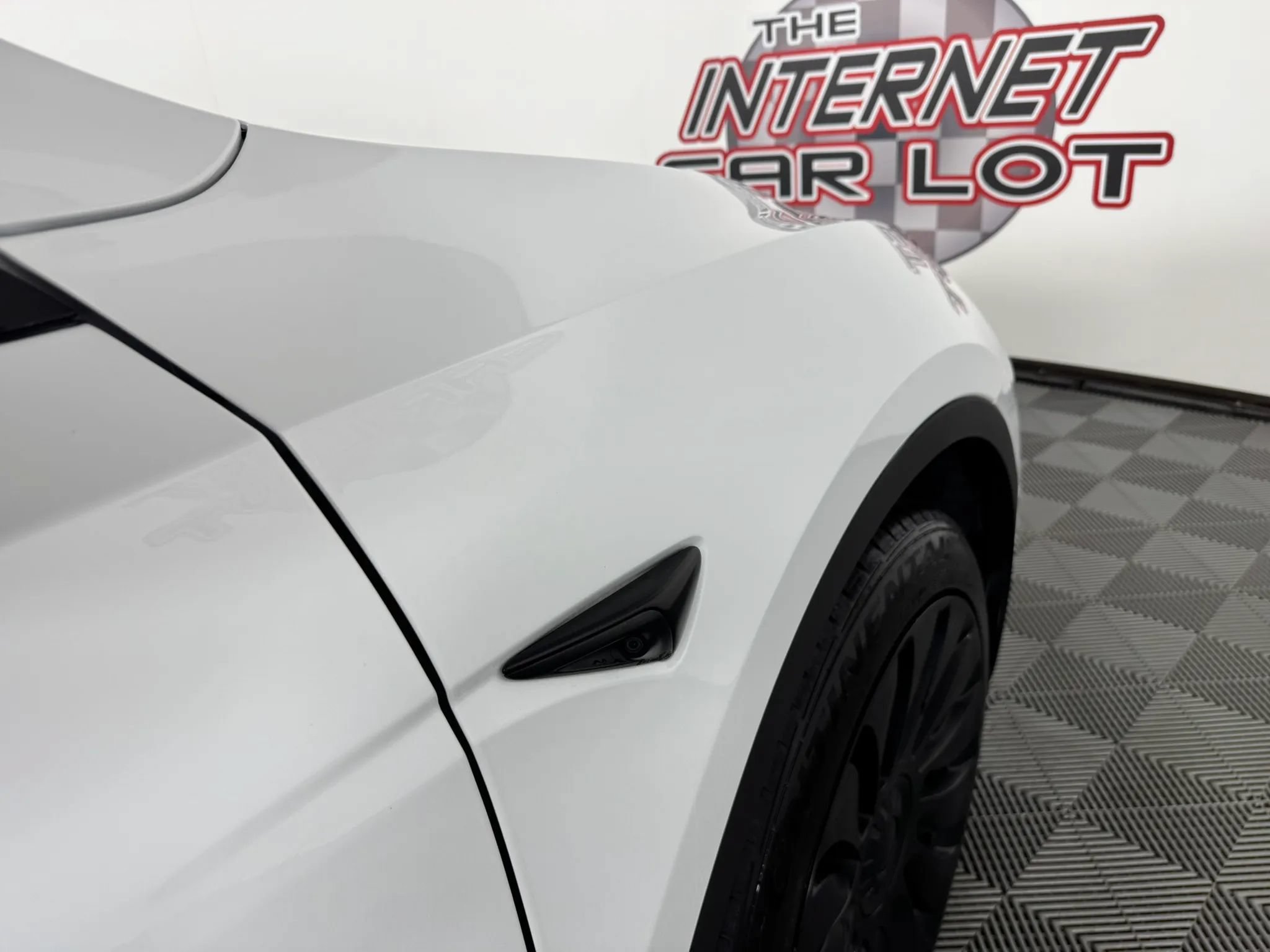 Used 2020 Tesla Model Y Long Range AWD/4WD image 32