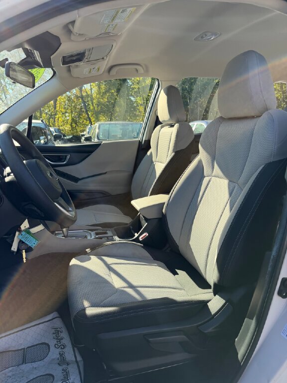 Certified 2022 Subaru Forester image 9