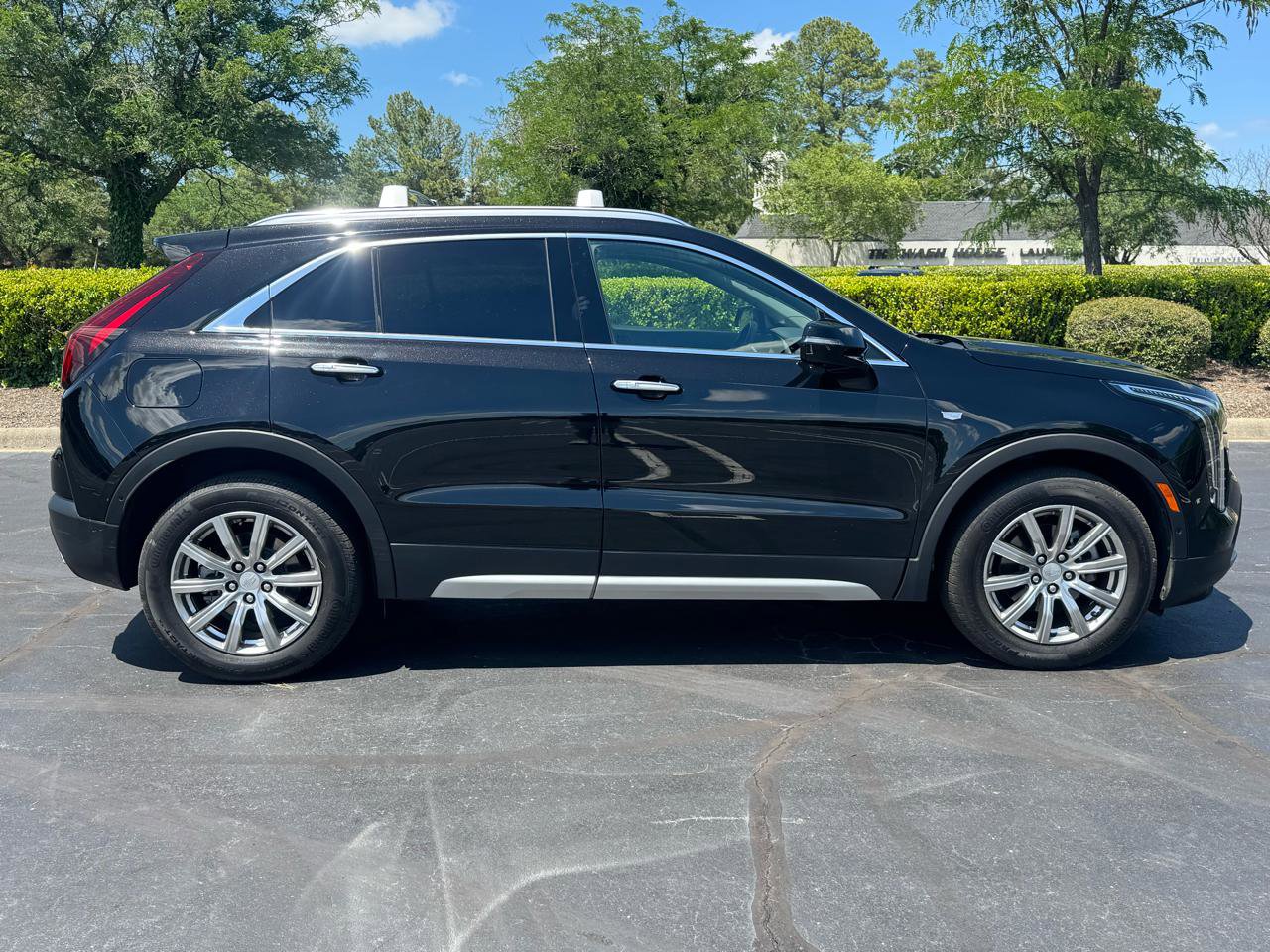 Used 2019 Cadillac XT4 Premium Luxury AWD/4WD image 6