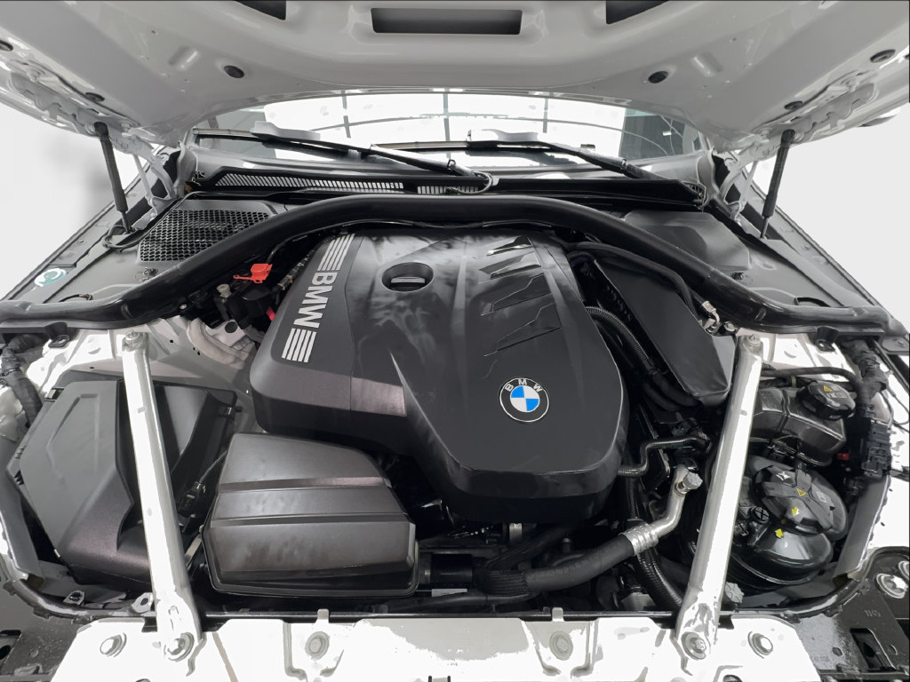 Used 2026 BMW 430i xDrive Coupe w/ M Sport Package AWD/4WD image 20