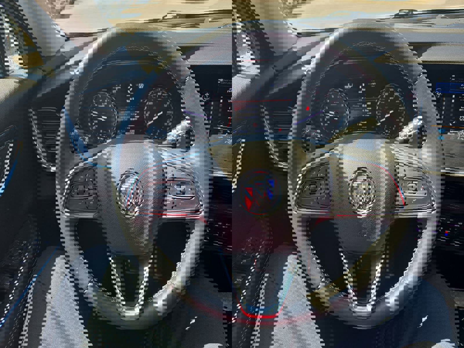 Used 2023 Buick Envision Essence w/ Sport Touring Package image 16