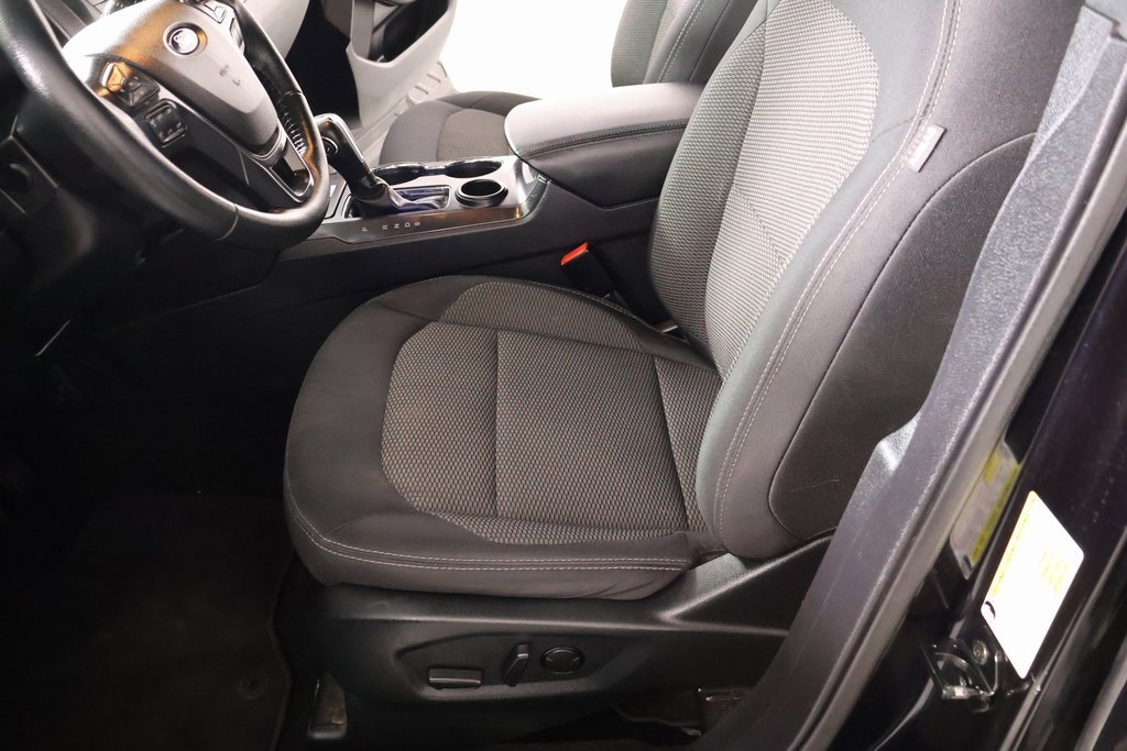 Used 2019 Ford Explorer XLT image 10