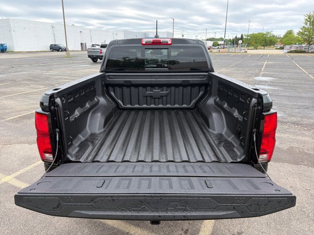 New 2026 Chevrolet Colorado ZR2 w/ Technology Package AWD/4WD image 34