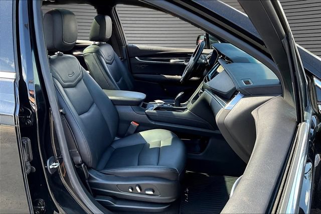 Certified 2023 Cadillac XT5 Premium Luxury AWD/4WD image 29