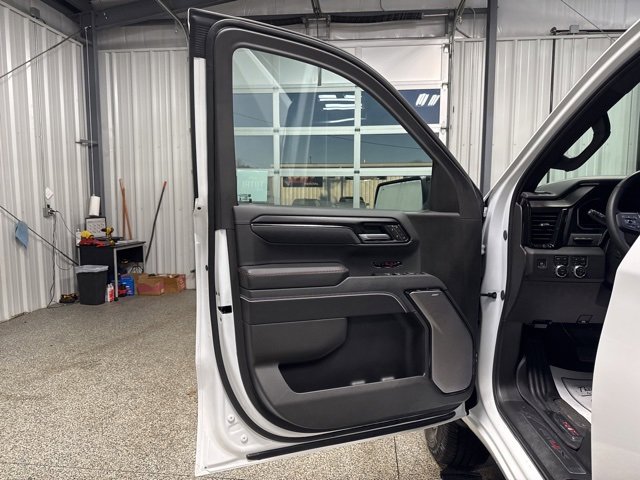 Used 2025 GMC Sierra 1500 AT4X image 7