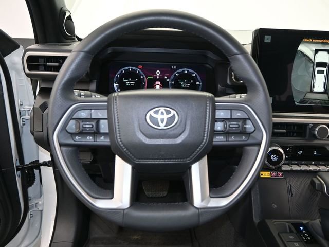 Used 2025 Toyota 4Runner Limited image 5