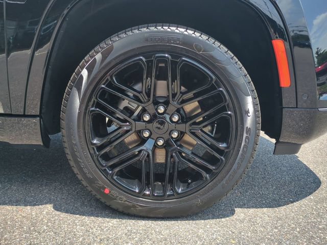New 2026 Jeep Grand Wagoneer Limited AWD/4WD image 11