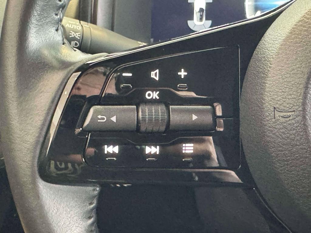 Certified 2024 Nissan Z Sport w/ Floor Mat Package image 20