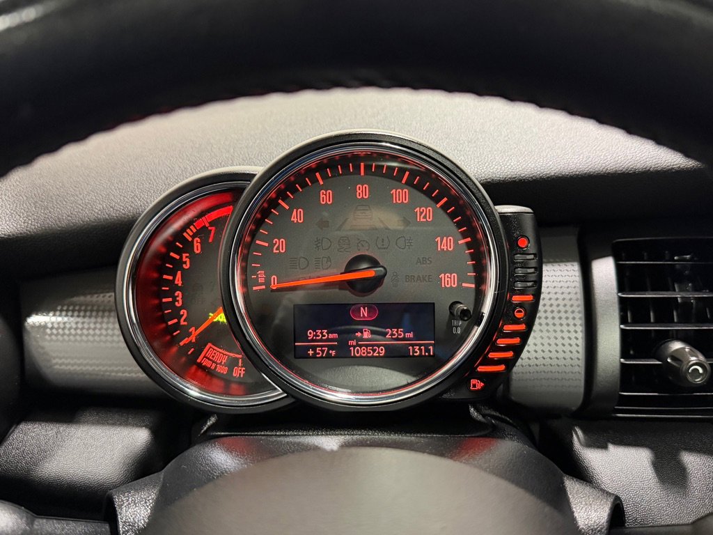 Used 2014 MINI Cooper 2-Door Hardtop image 13