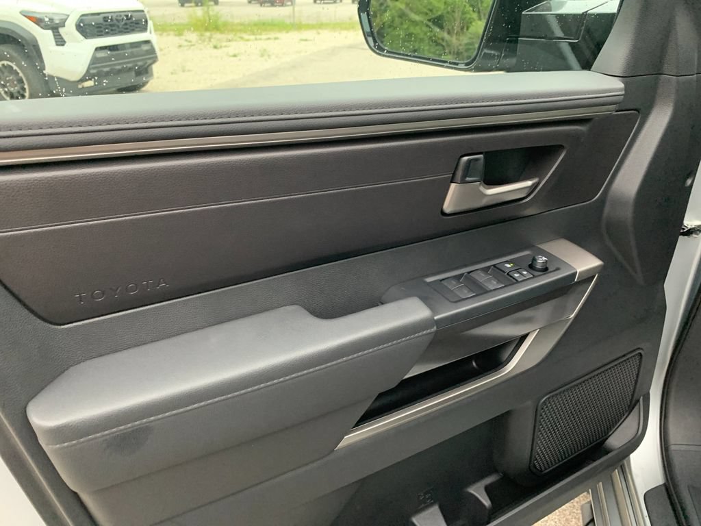New 2026 Toyota Tundra SR5 AWD/4WD image 11