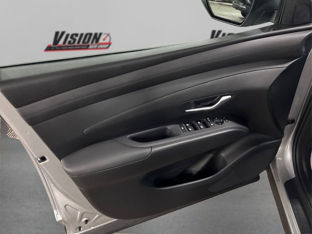 New 2026 Hyundai Tucson SE image 24