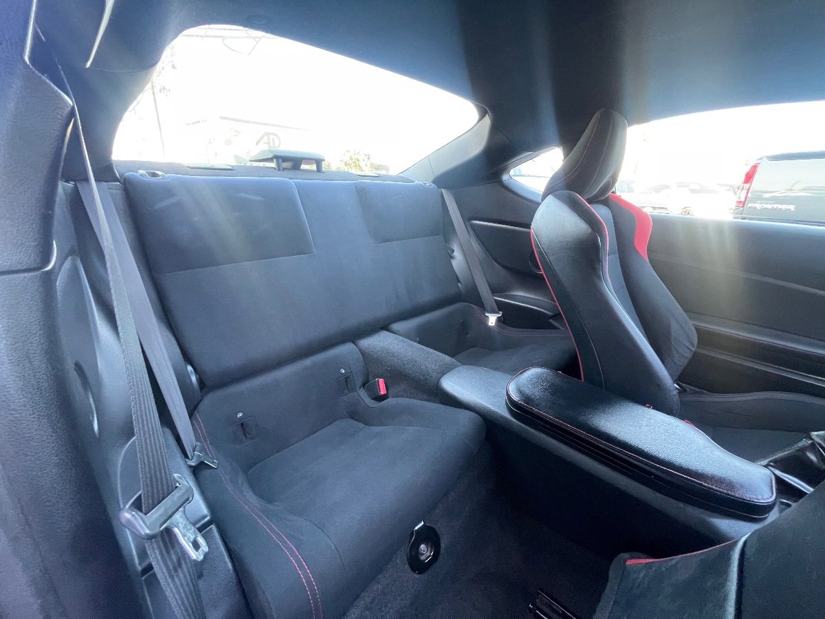 Used 2015 Scion FR-S RWD image 14
