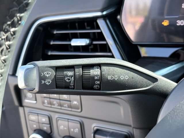 Used 2025 Chevrolet Tahoe Z71 w/ Z71 Off-Road Package AWD/4WD image 16
