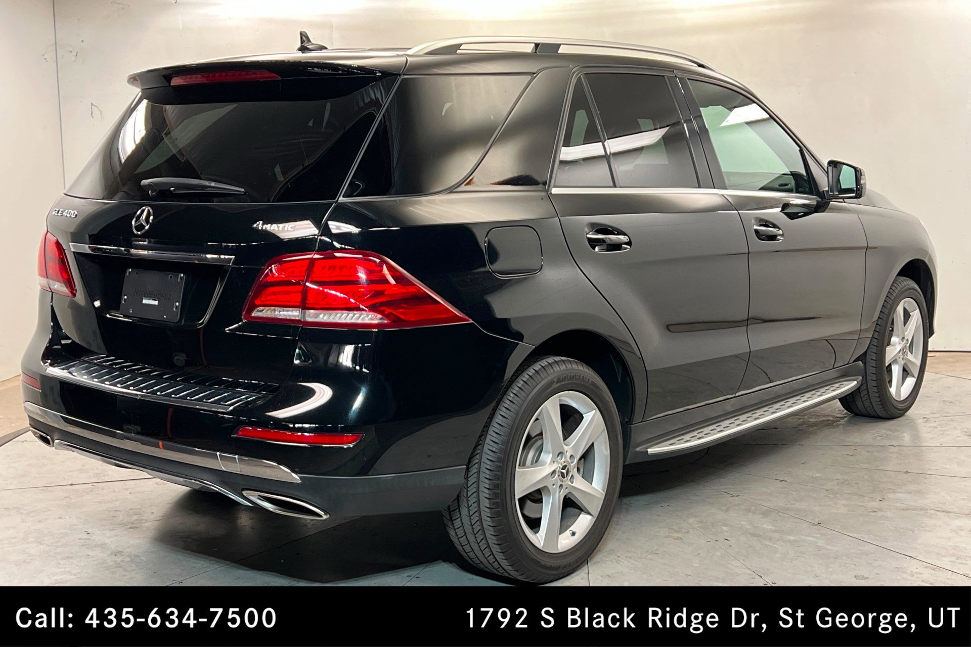Used 2019 Mercedes-Benz GLE 400 4MATIC w/ Premium 1 Package image 5