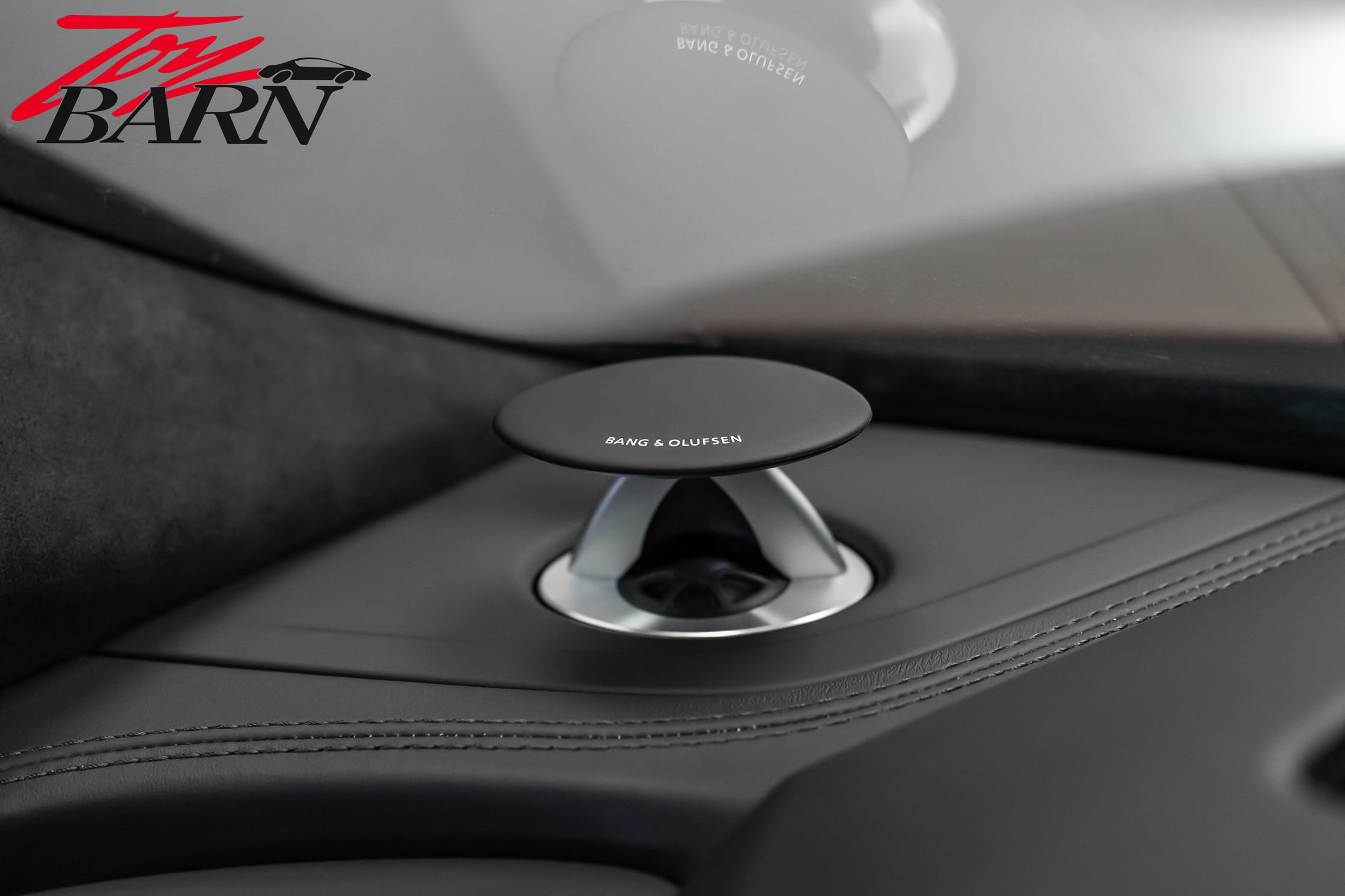 Used 2022 Audi RS Q8 4.0T image 48