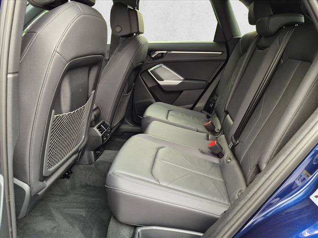 Certified 2025 Audi Q3 2.0T Premium w/ Convenience Package AWD/4WD image 19