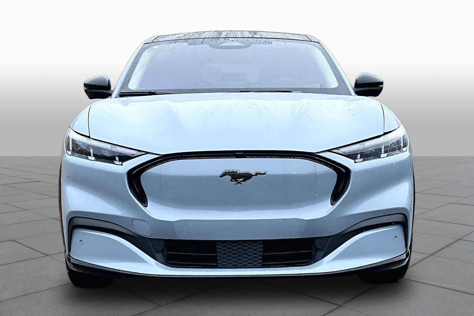 Used 2024 Ford Mustang Mach-E Premium RWD image 3