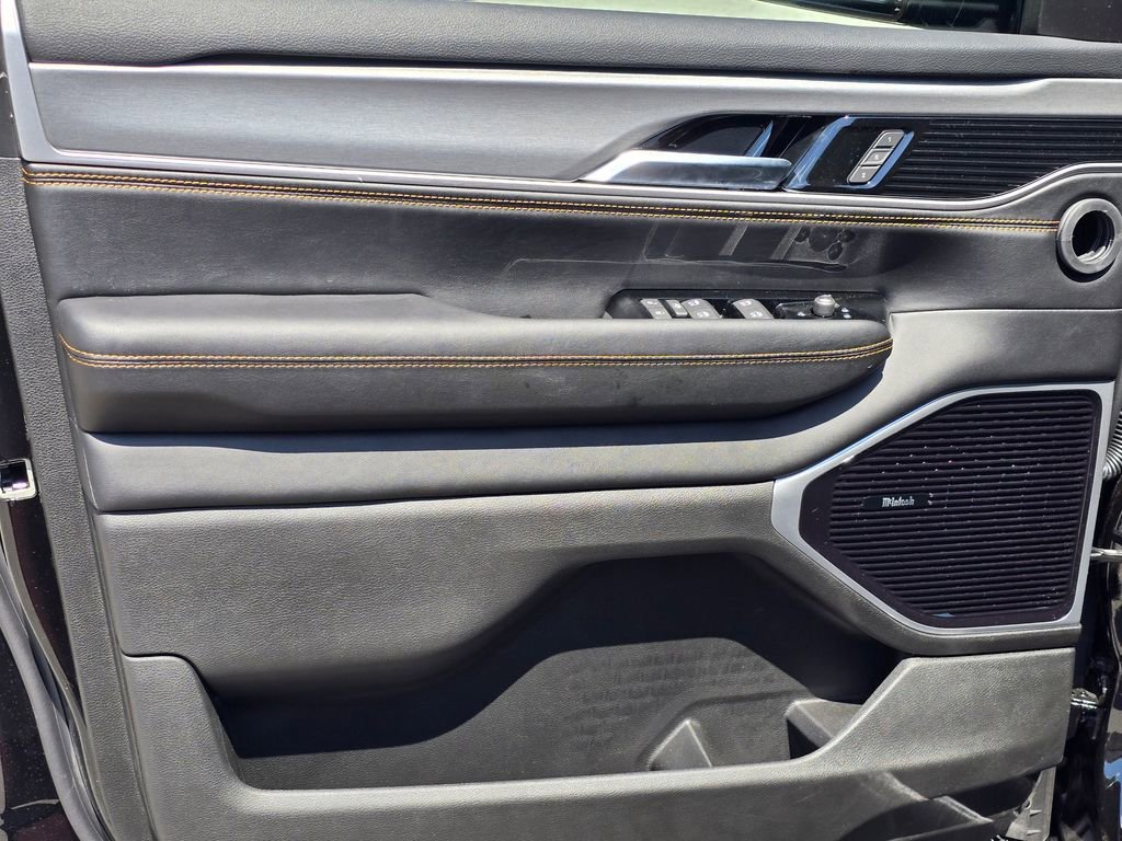 New 2026 Jeep Grand Wagoneer L 4WD image 35