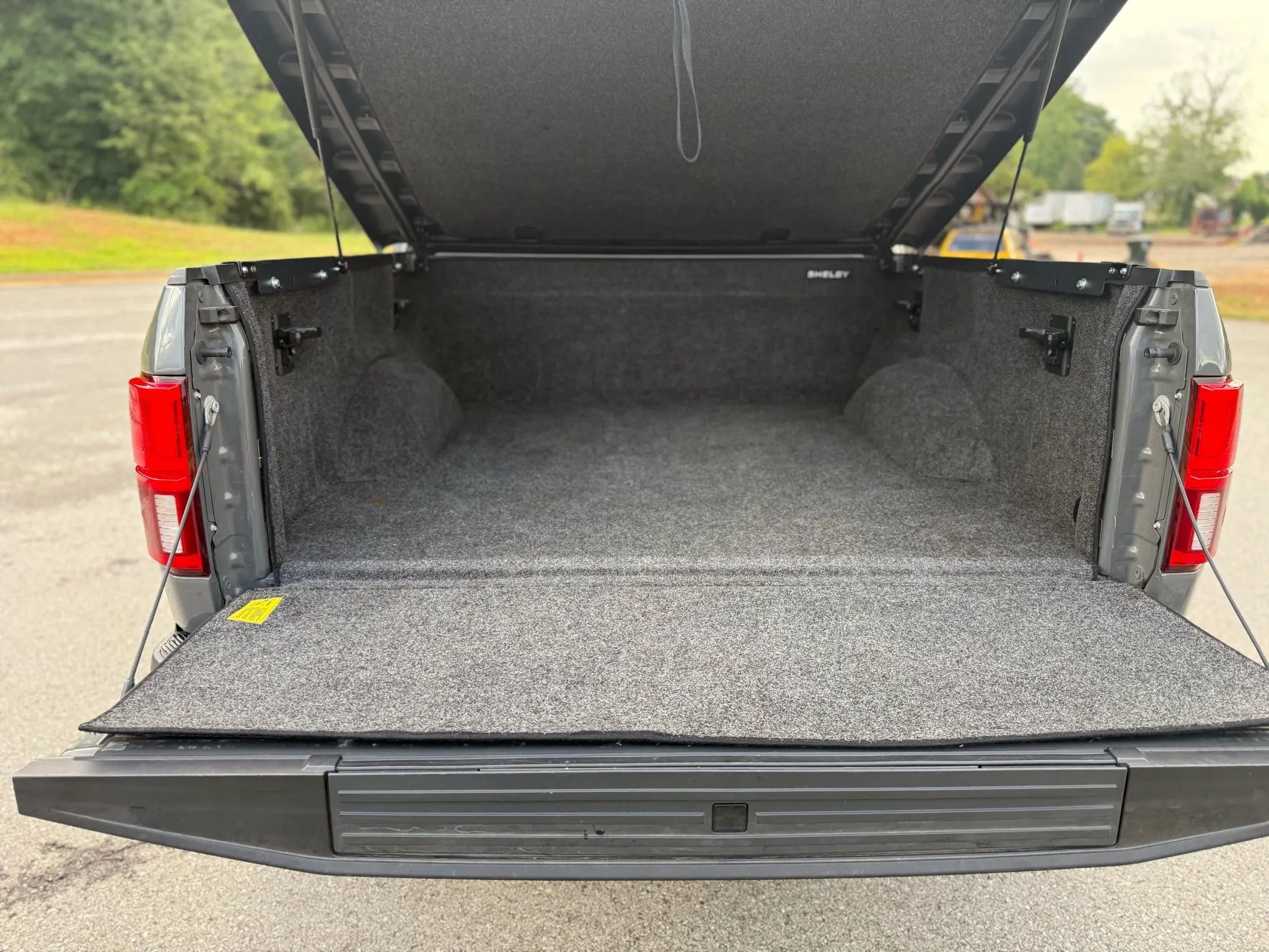 Used 2019 Ford F150 Lariat w/ Equipment Group 502A Luxury image 11