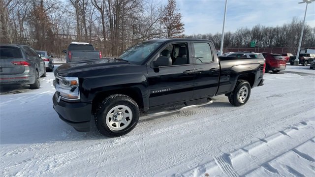 Certified 2016 Chevrolet Silverado 1500 W/T image 4