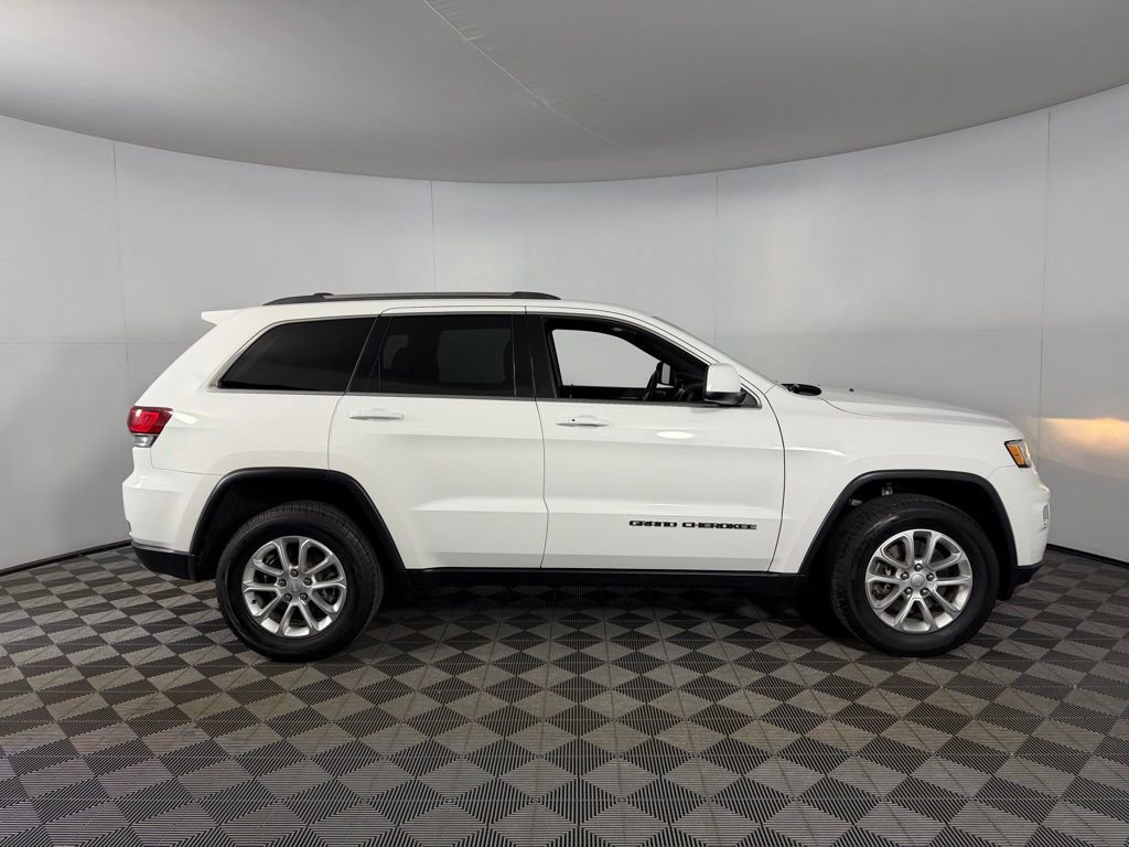 Used 2021 Jeep Grand Cherokee Laredo w/ Security & Convenience Group image 7