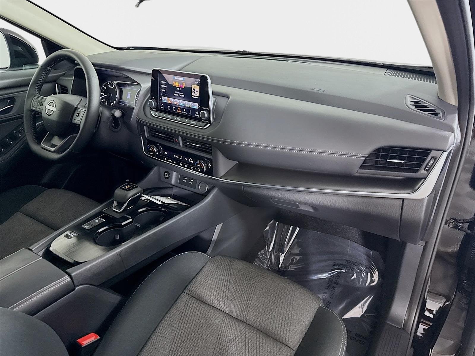 Certified 2026 Nissan Rogue SV w/ Cold Weather Package FWD image 28