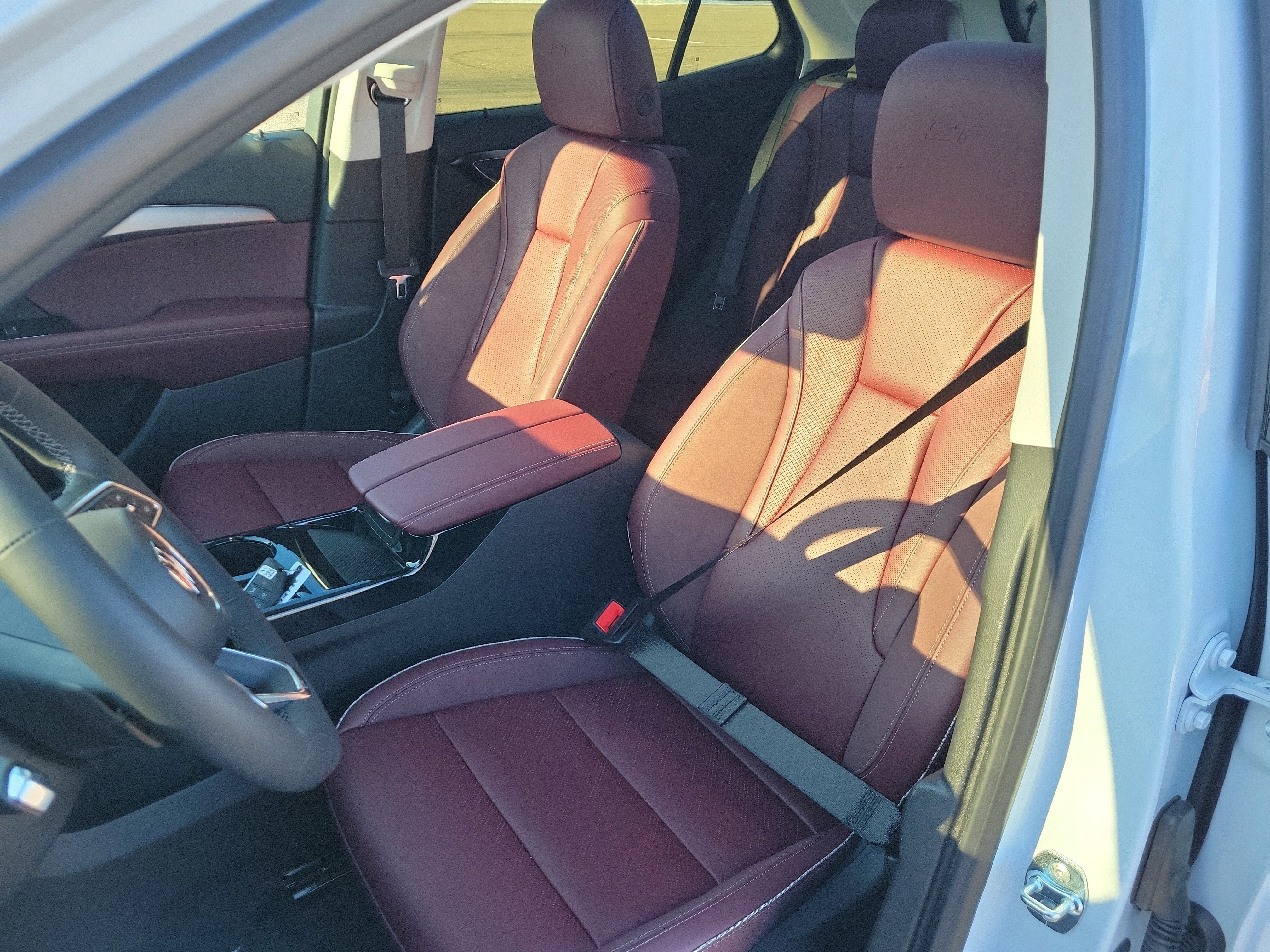 New 2026 Buick Envision Sport Touring image 4