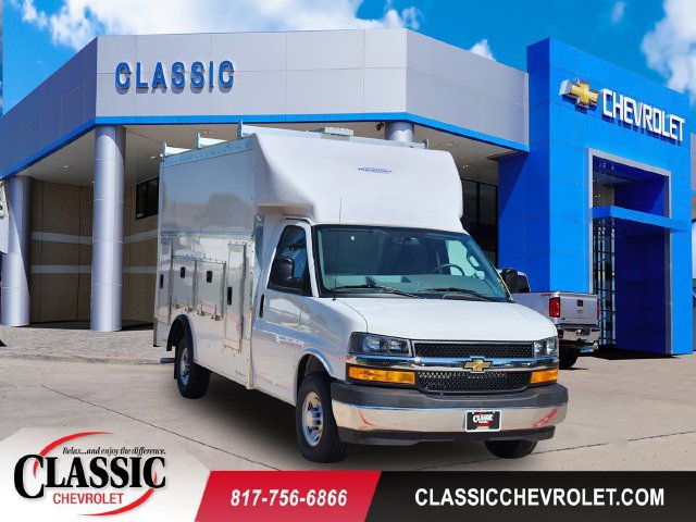 New 2025 Chevrolet Express 3500 w/ Power Convenience Package