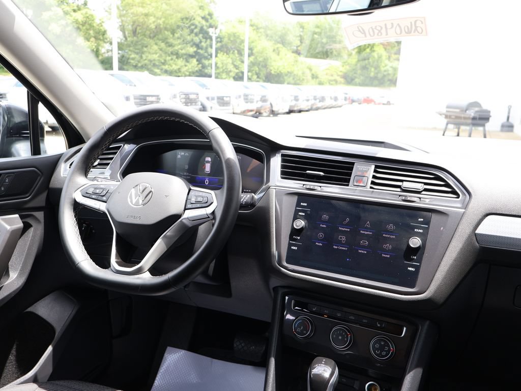 Used 2024 Volkswagen Tiguan S AWD/4WD image 26
