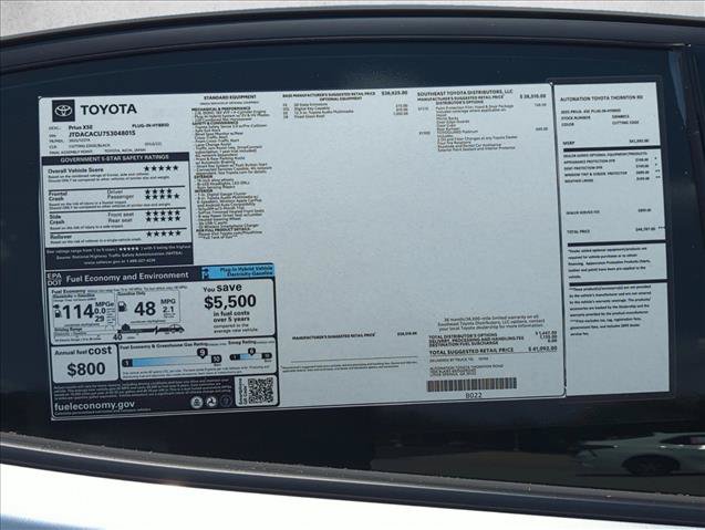 Certified 2025 Toyota Prius Plug-In Hybrid FWD image 23