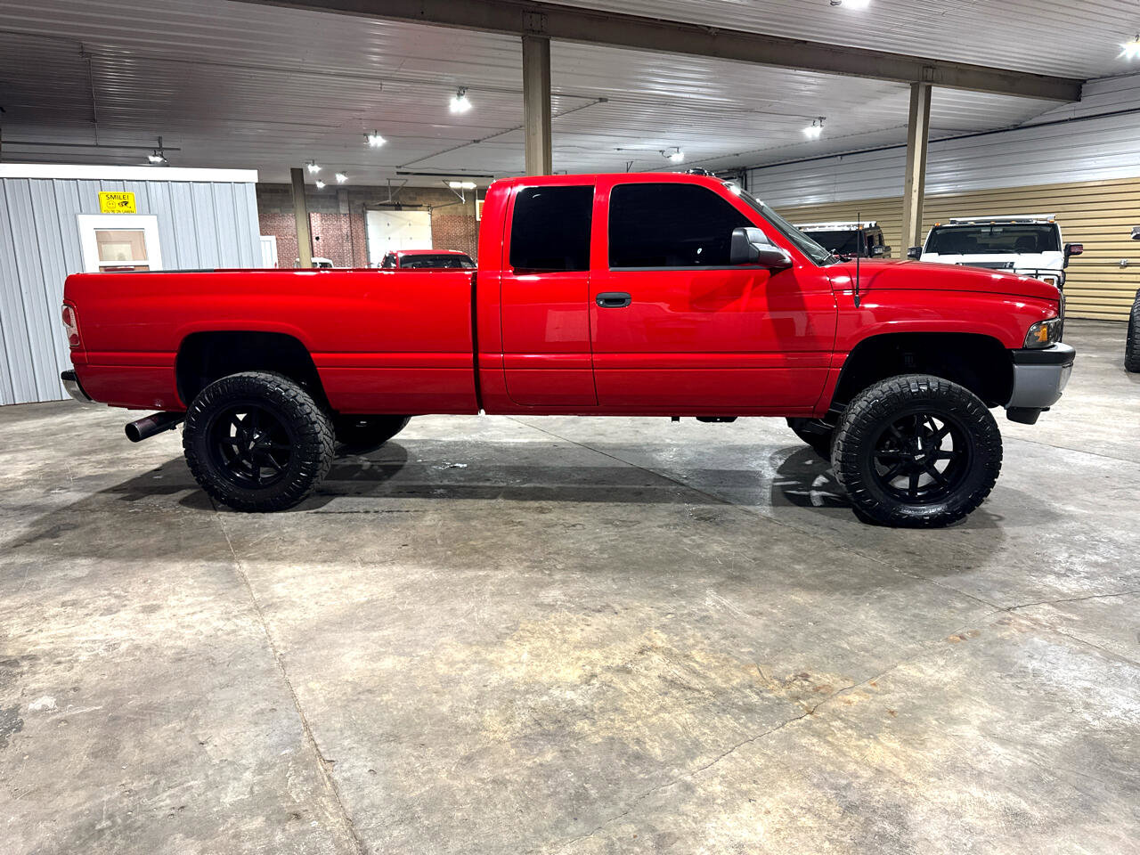 Used 1998 Dodge Ram 2500 Truck 4x4 Quad Cab image 4