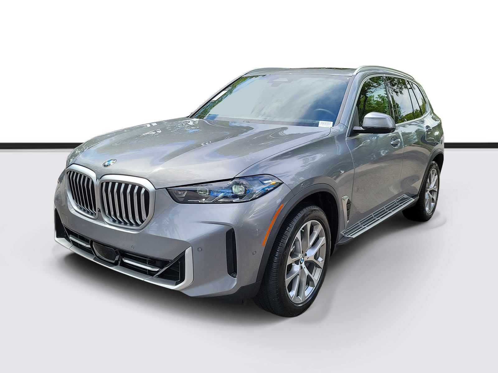 Certified 2025 BMW X5 sDrive40i w/ Climate Comfort Package RWD image 2